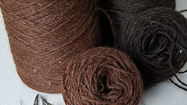 Alpaca yarn, 100%